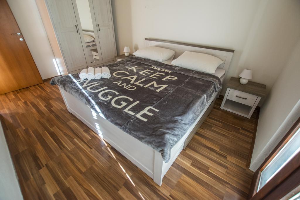 Apartment Duda สตารีกราด-ปาเคลนีซา ภายนอก รูปภาพ