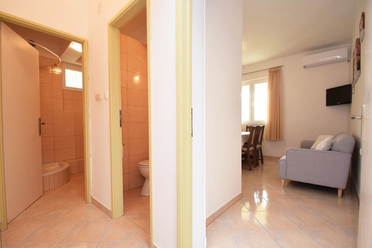 Apartment Duda สตารีกราด-ปาเคลนีซา ภายนอก รูปภาพ