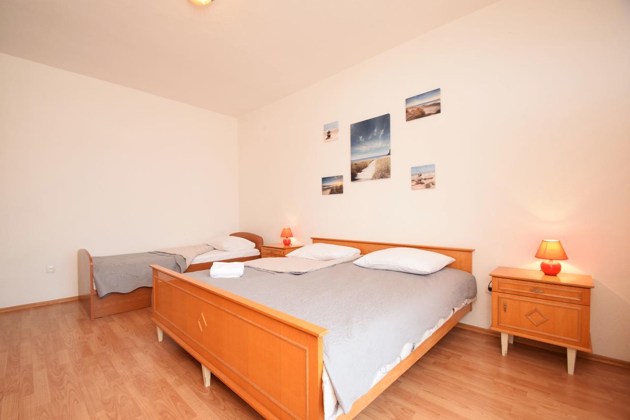 Apartment Duda สตารีกราด-ปาเคลนีซา ภายนอก รูปภาพ
